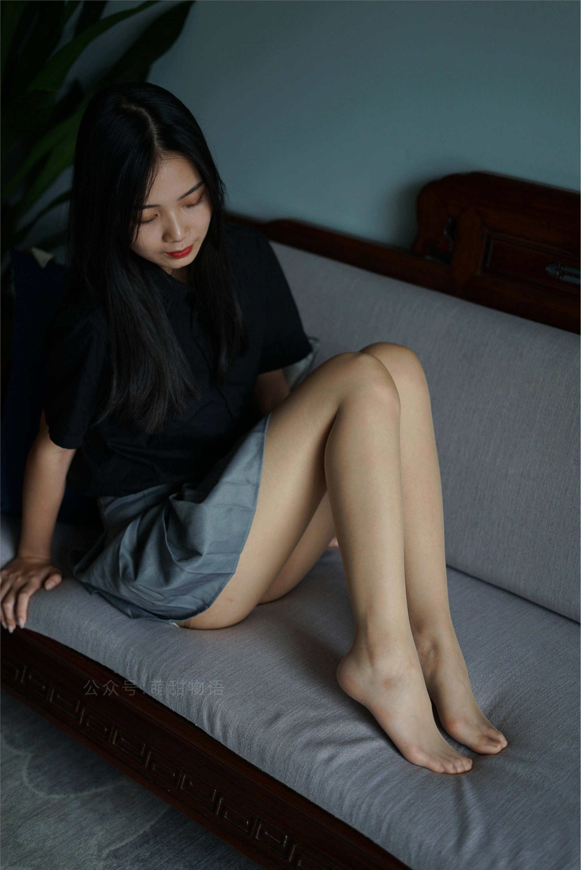 萌甜物语 XM121《短裙黑衬衣-小苏》